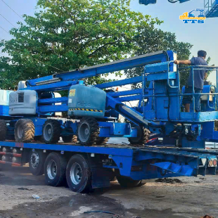 Xe nâng người bình dương